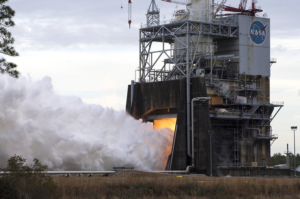 rs-25 engine test