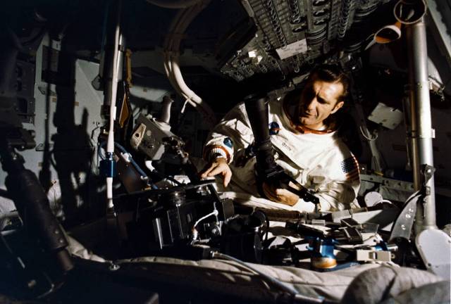 Astronaut Dick Gordon in simulator during spaceflight training
