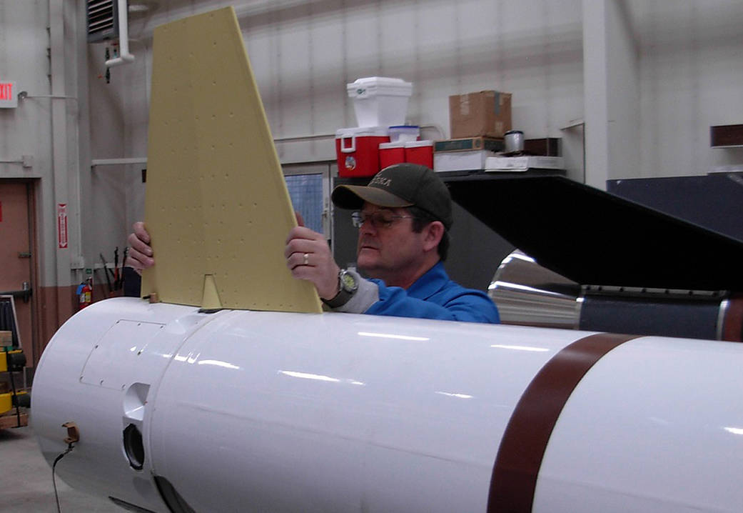 setting_bailey_fins_3_002.jpg