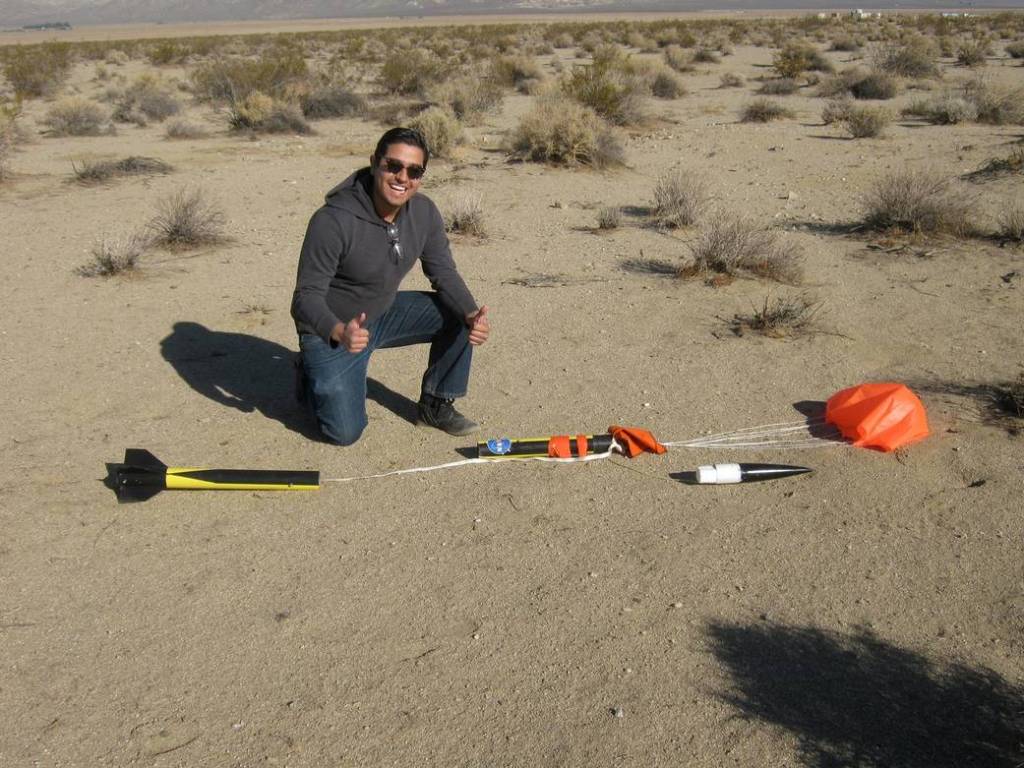 California Student Tests Sounding Rockets in the Mojave