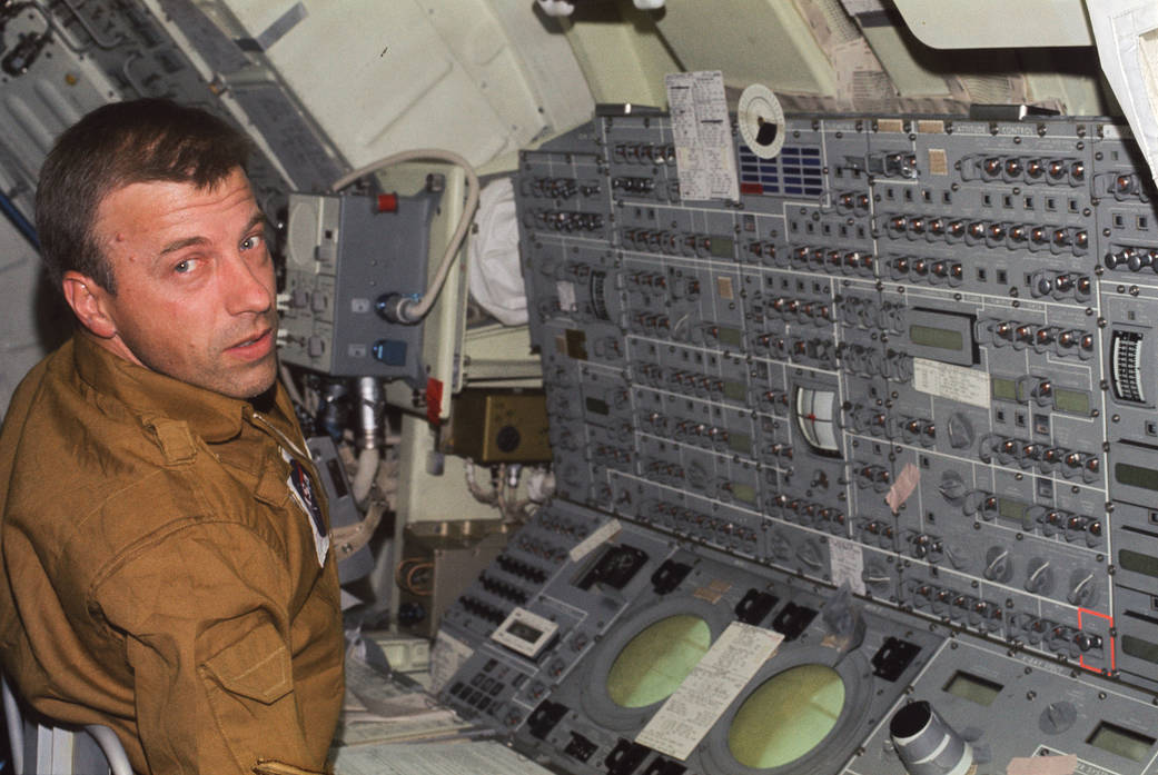 Astronaut Paul Weitz at console of Skylab space station