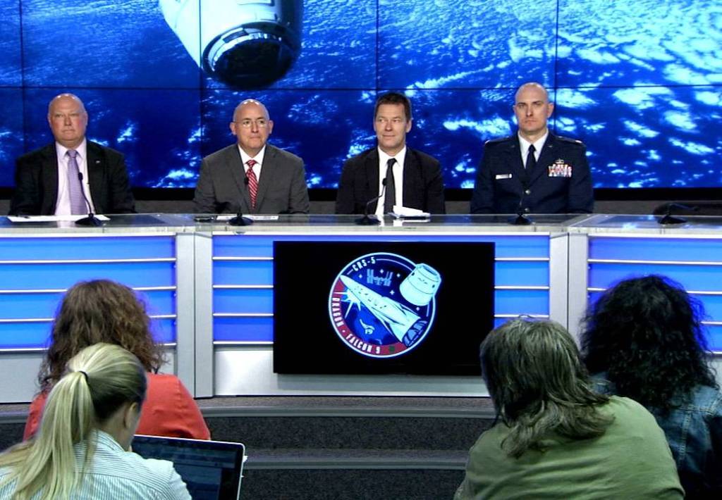 Prelaunch News Conference