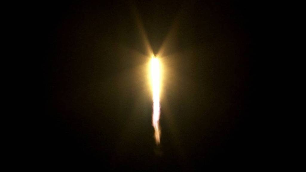 Falcon 9 Two-stage Launch Vehicle