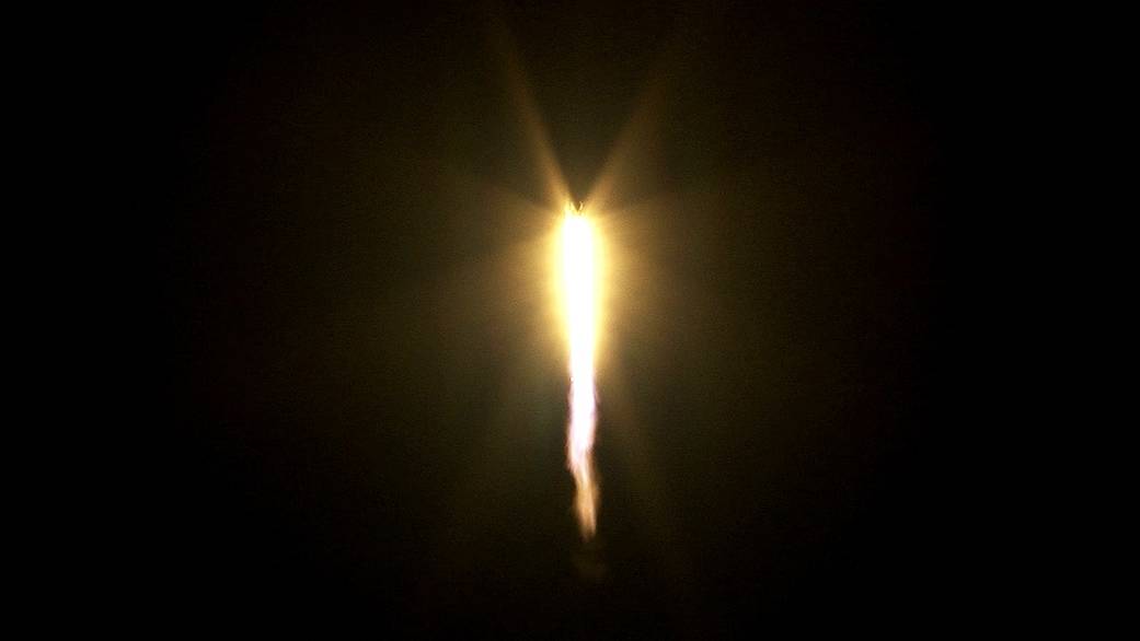 Falcon 9 Two-stage Launch Vehicle