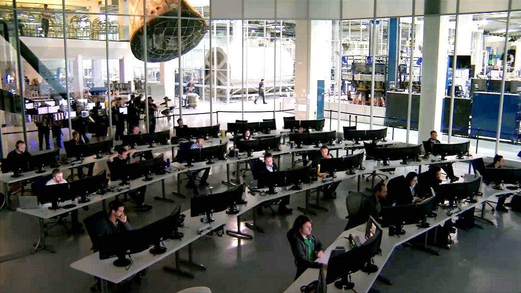 SpaceX Engineers Follow Countdown