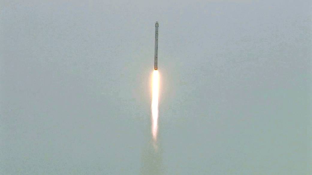 Falcon 9 Two-stage Launch Vehicle