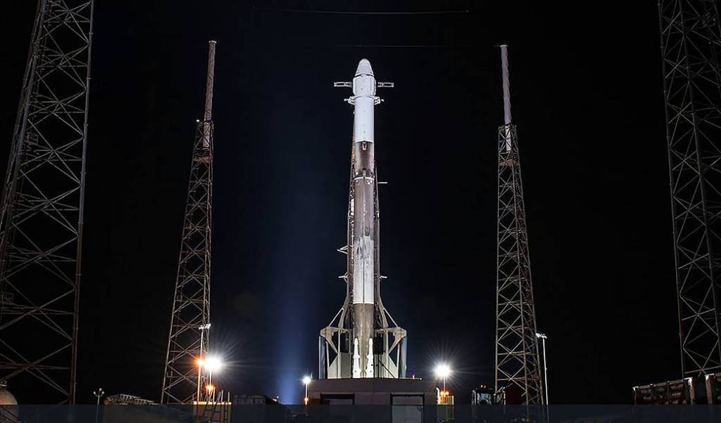 Falcon 9 Rocket Ready for SpaceX CRS-15
