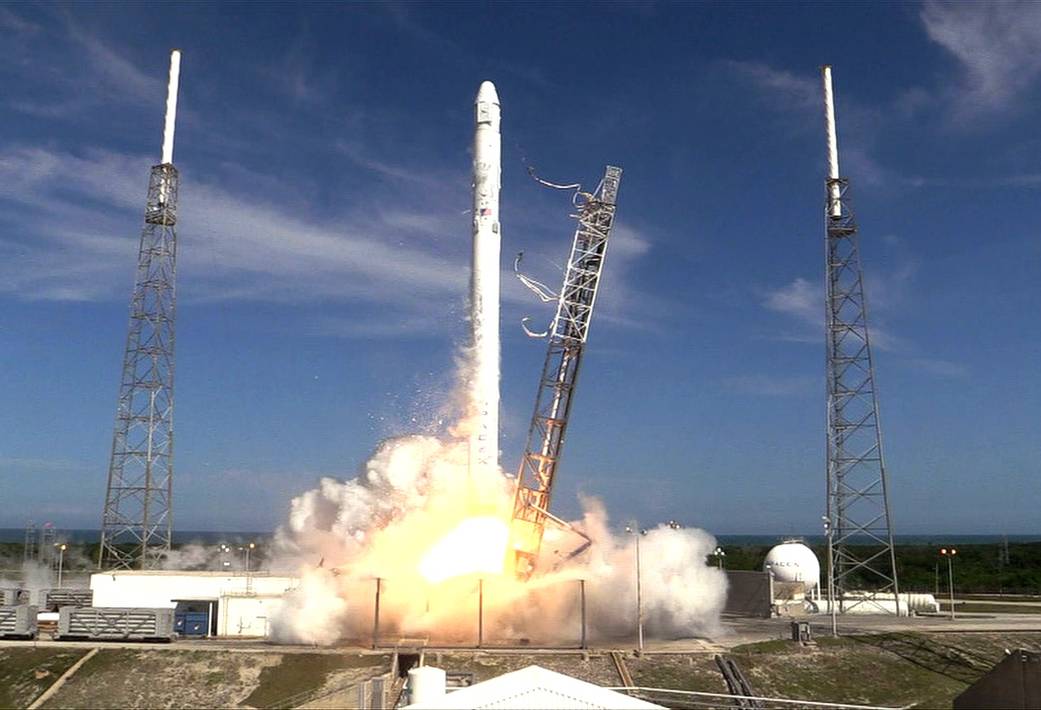Falcon 9 Rocket Roars to Life