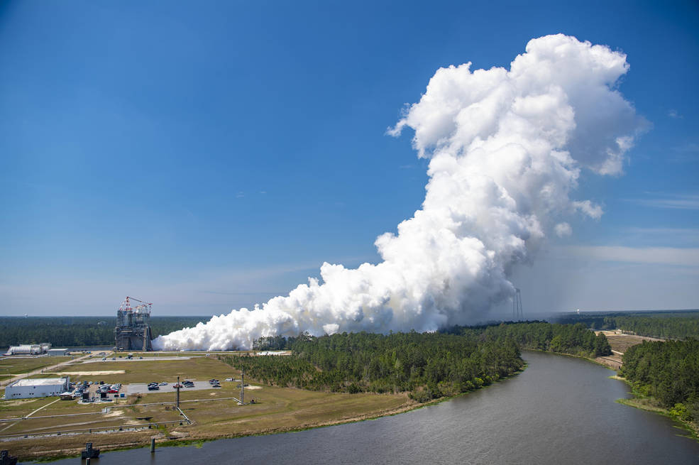 aerial view of RS-25 engine test