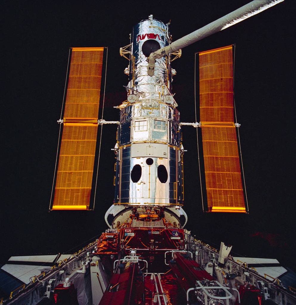 This Week in NASA History: First Hubble Servicing Mission Returns – Dec. 13, 1993