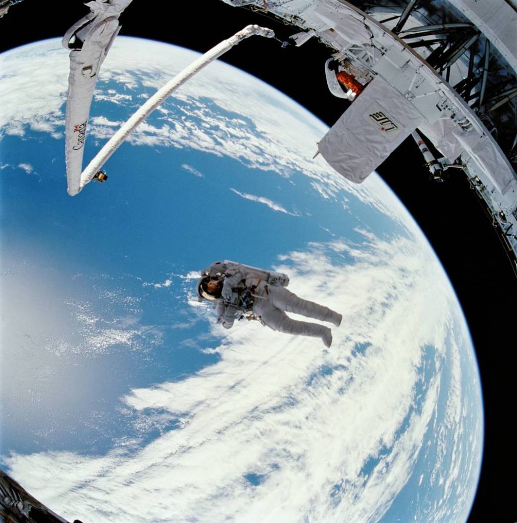 This Week in NASA History: Astronaut Carl Meade Performs First NASA Untethered EVA in 10 Years — Sept. 16, 1994