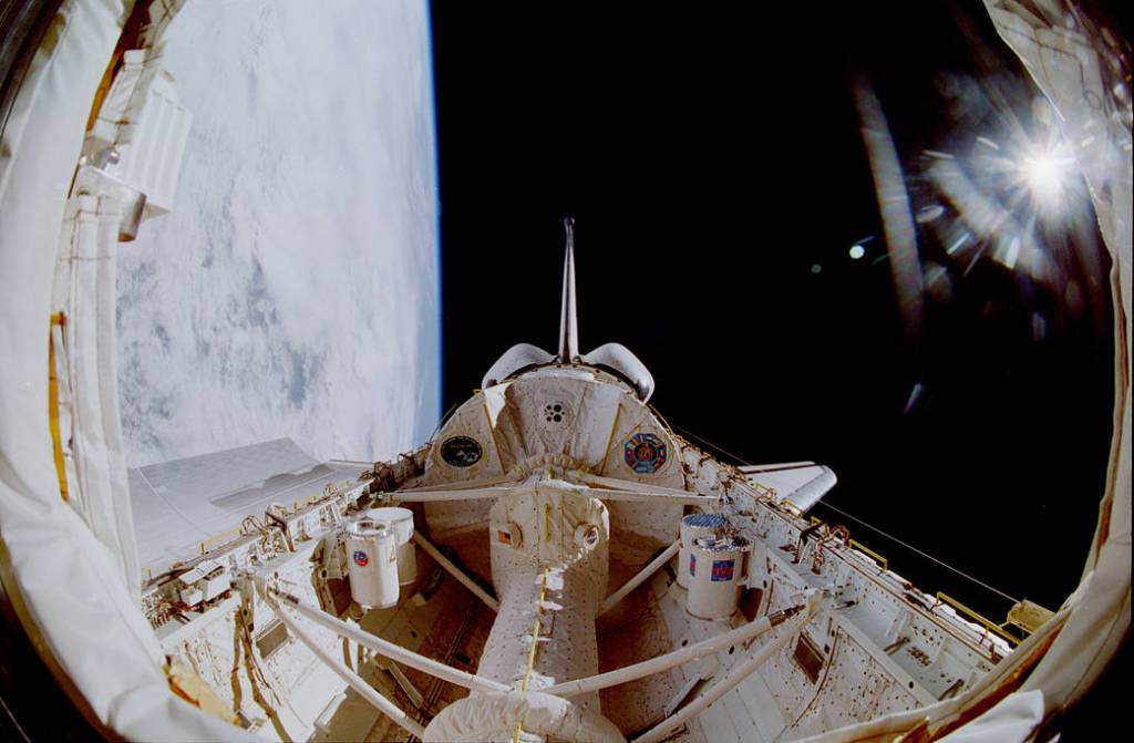 This Week in NASA History: STS-90 Lands at KSC – May 3, 1998