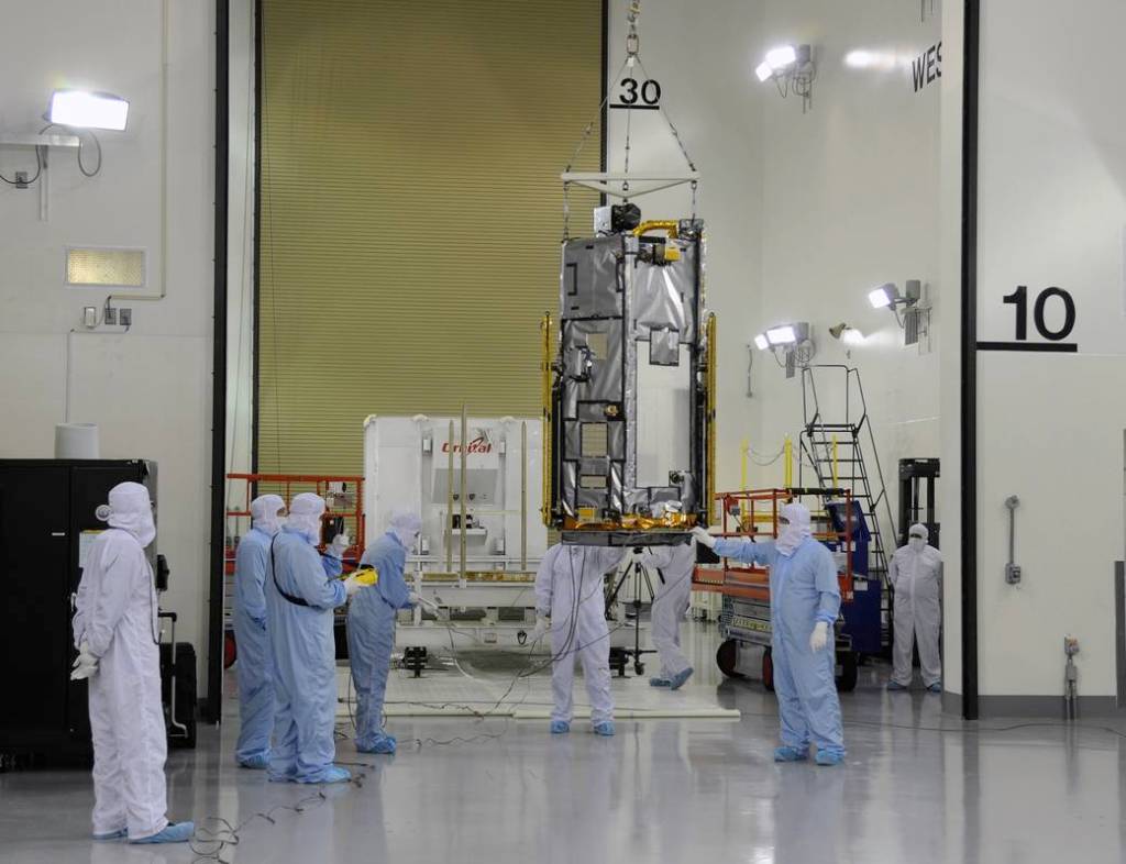 OCO-2 Arrives at Vandenberg Air Force Base