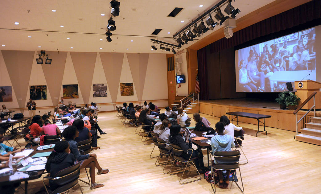 photo of SISTER program activities at NASA Goddard in 2012