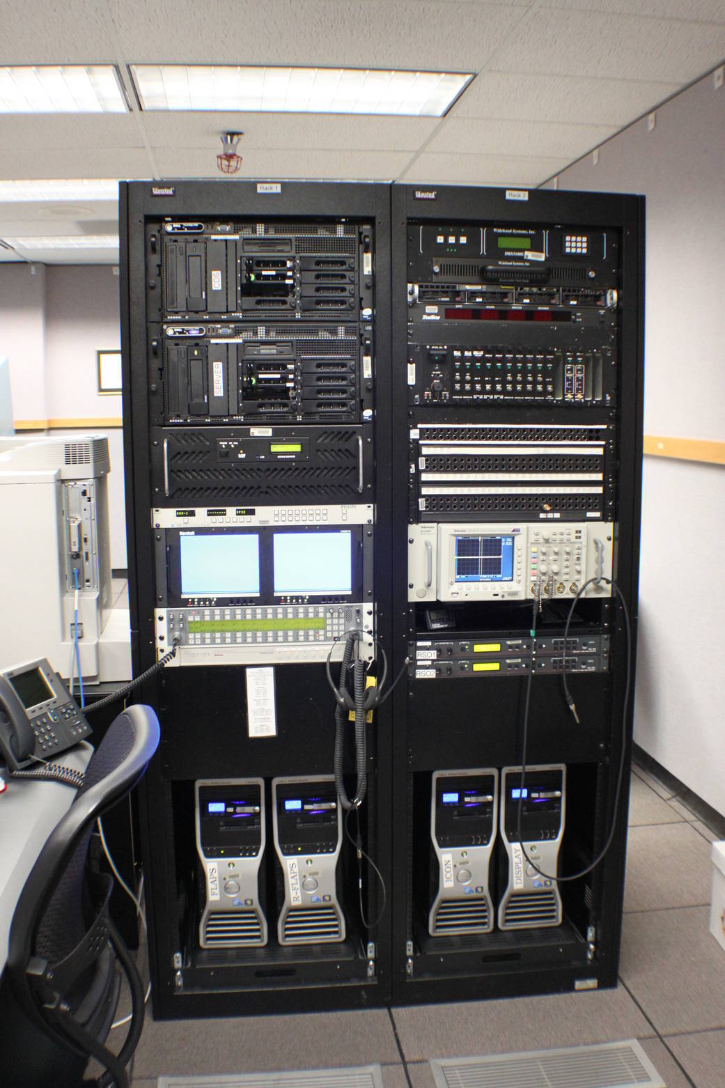 Telemetry and Radar Acquisition and Processing System 3 (TRAPS 3) console