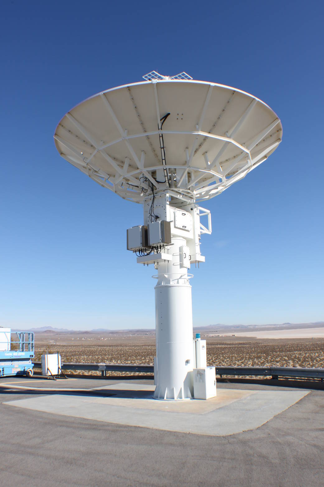 TRIPLEX Telemetry System pedestal and dish