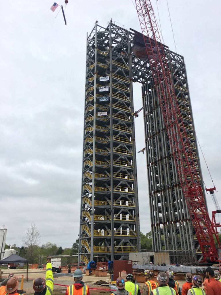 Steel ‘Flies’ as Second New SLS Test Stand ‘Tops Out’ at NASA Marshall