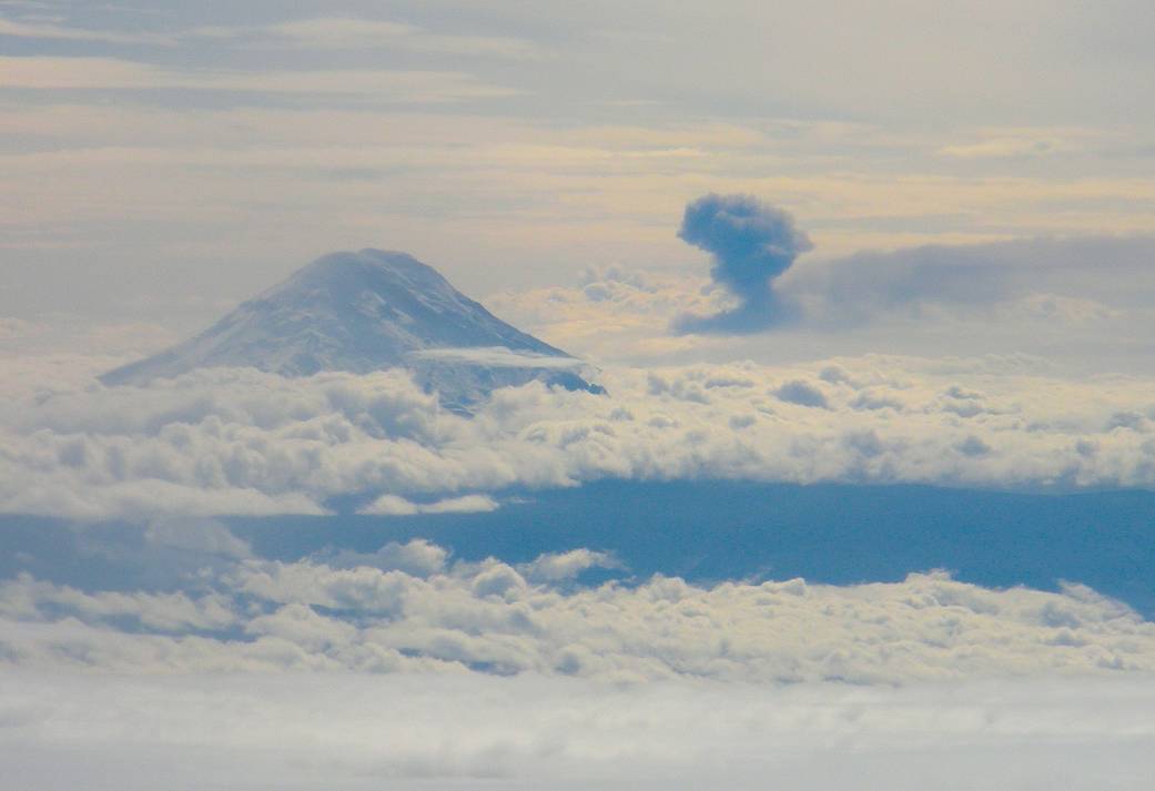 UAVSAR Captures Ash Cloud in Ecuador