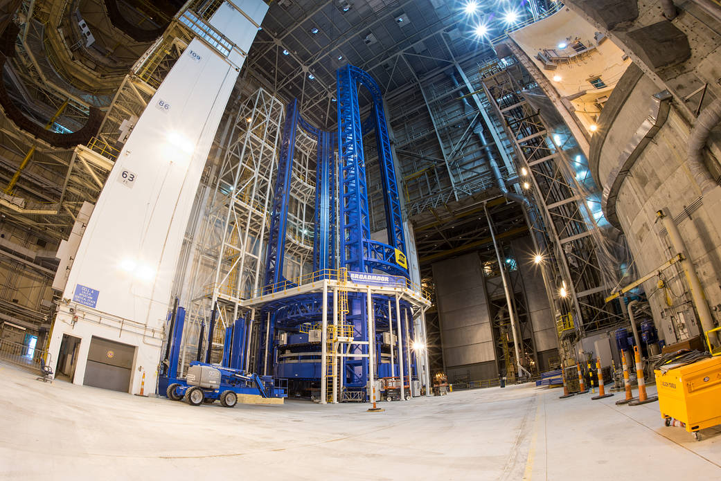 A 170-foot powerhouse -- the Vertical Assembly Center (VAC) -- is near completion and will soon be ready to build the core stage