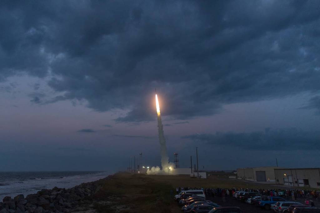 RockOn! and RockSat-C: Launching Student Experiments to Space