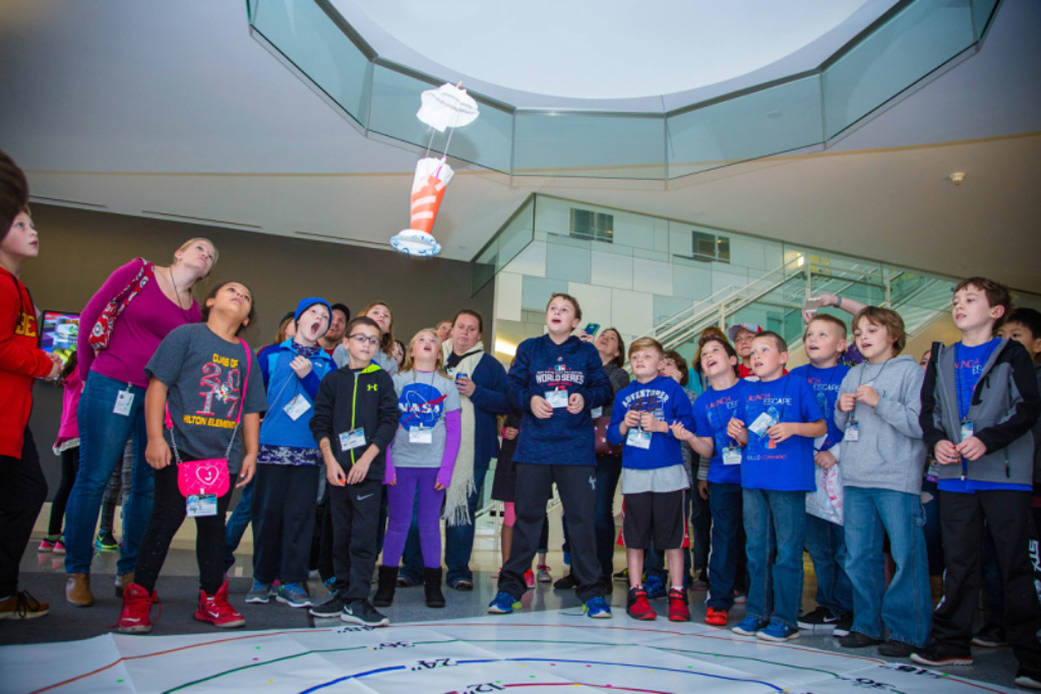 parachute challenge young astronauts