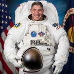 Official portrait of NASA astronaut Mike Hopkins