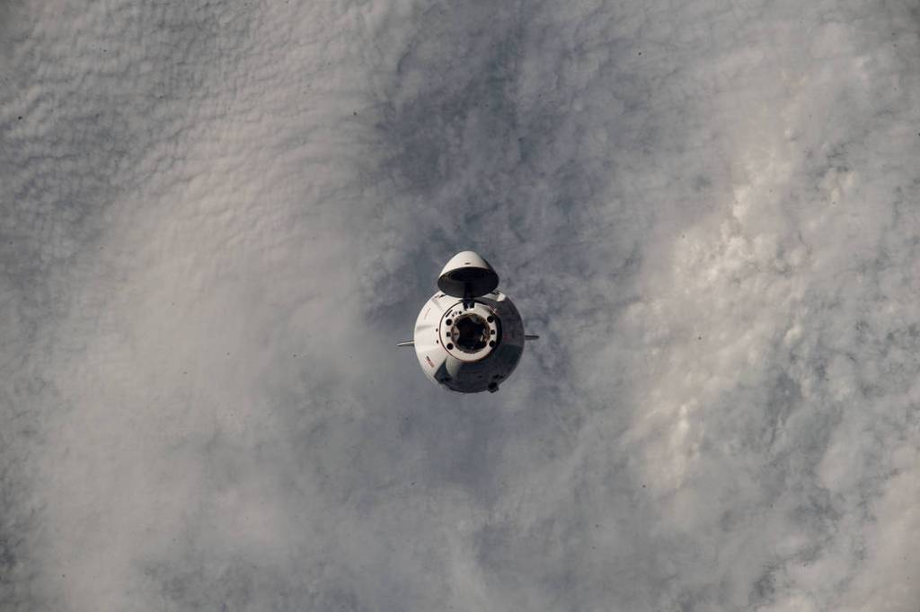 The SpaceX Dragon resupply ship approaches the space station
