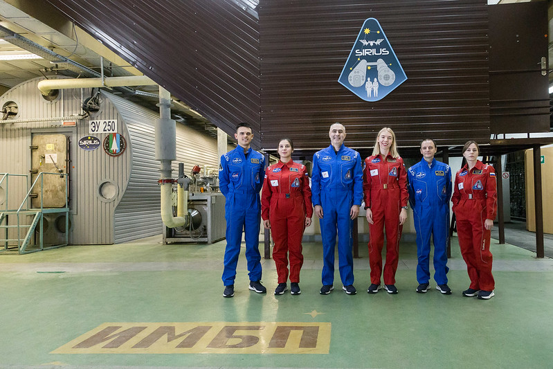 SIRIUS-19 crew members in Moscow, Russia. Behind them to the left is an entrance to the NEK facility. Credit: Oleg Voloshin (IBMP)