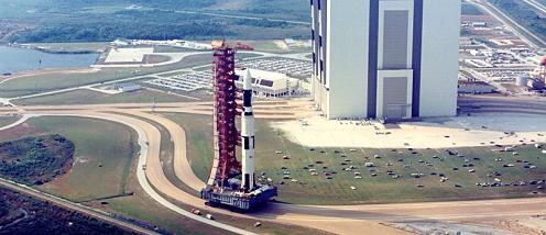 pano_of_rollout_and_vab_ksc
