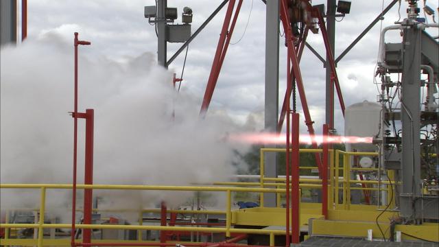 NASA Stennis operators at the E-3 Test Complex conduct a subscale propulsion test as part of a 2007 risk mitigation project.