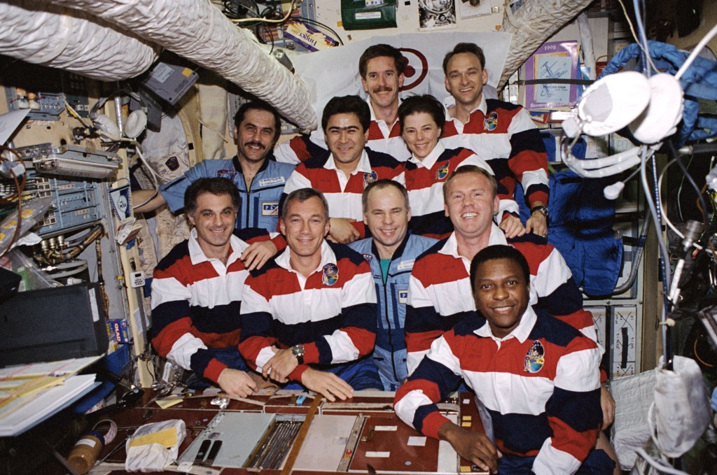 
			STS-89 - NASA			