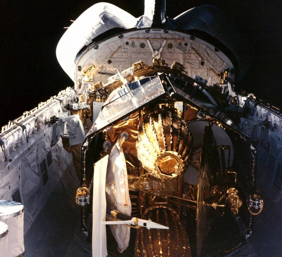 sts_6_tdrs_in_plb