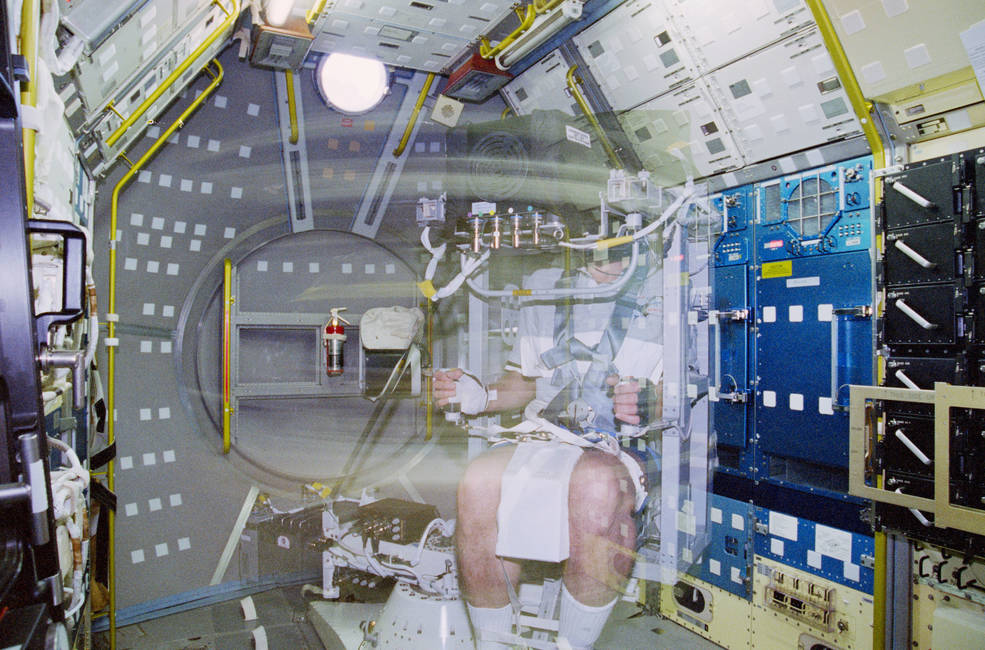 sts_90_neurolab_vvis_in_motion