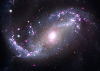 Spiral galaxy NGC 1672.