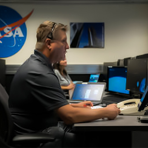 SLS Engineering Support Center