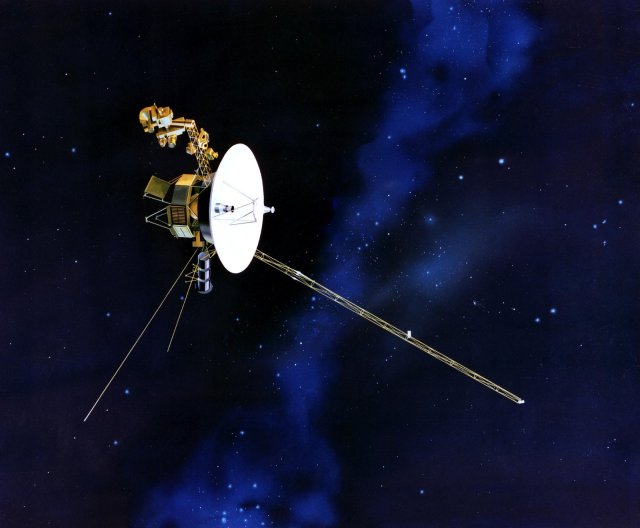 This artist's concept of the Voyager spacecraft with its antennapointing to Earth.