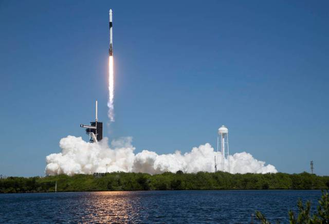 A SpaceX Falcon 9 rocket carrying the company's Dragon crew spacecraft launched in April 2022 on Axiom Mission 1 (Ax-1) to the International Space Station.