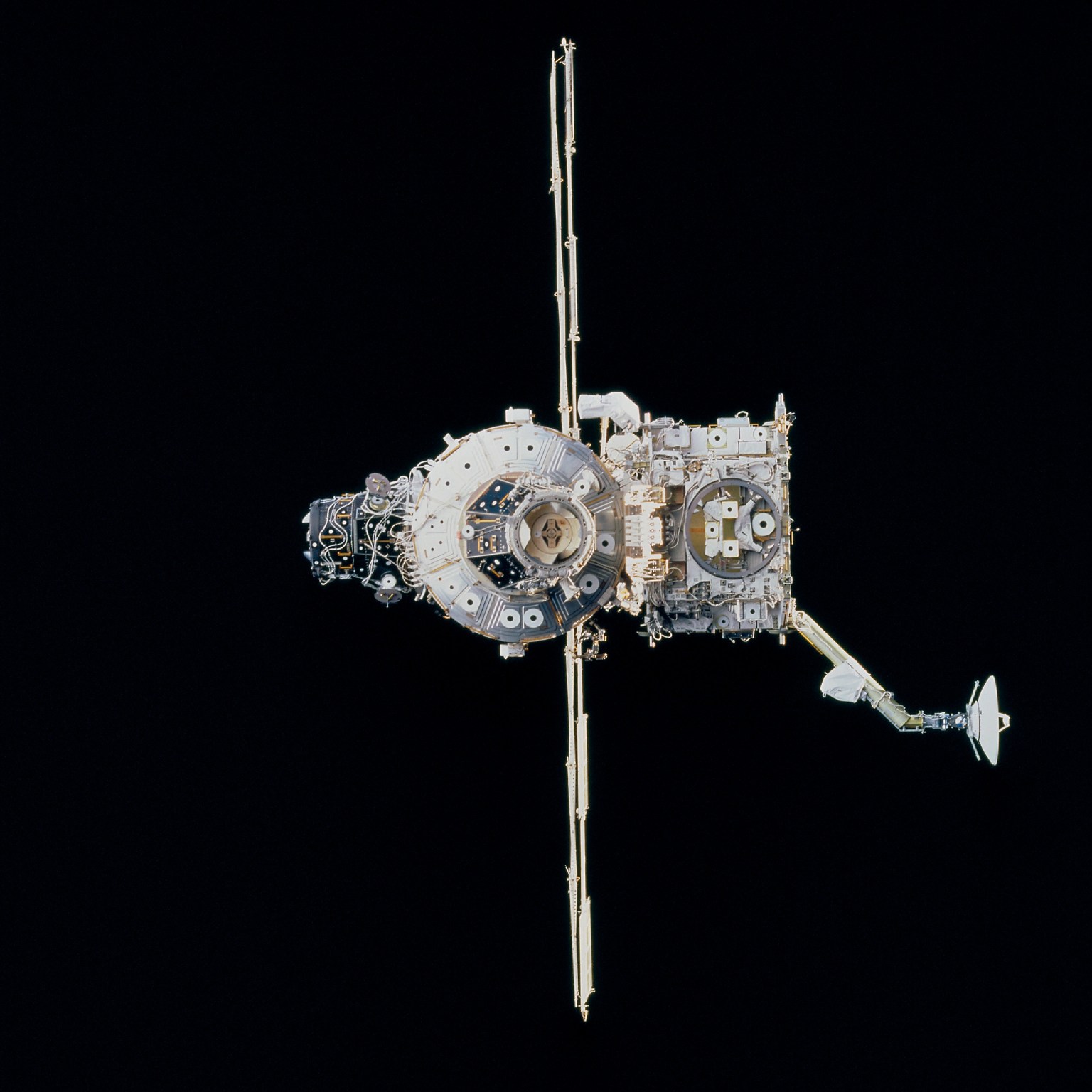 The International Space Station's Z1 (Zenith) truss structure and its antenna, as well as its new pressurized mating adapter, are pictured from space shuttle Discovery after it undocked from th eorbital outpost in October 20, 2000.