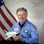 Official astronaut portrait for Don Lind