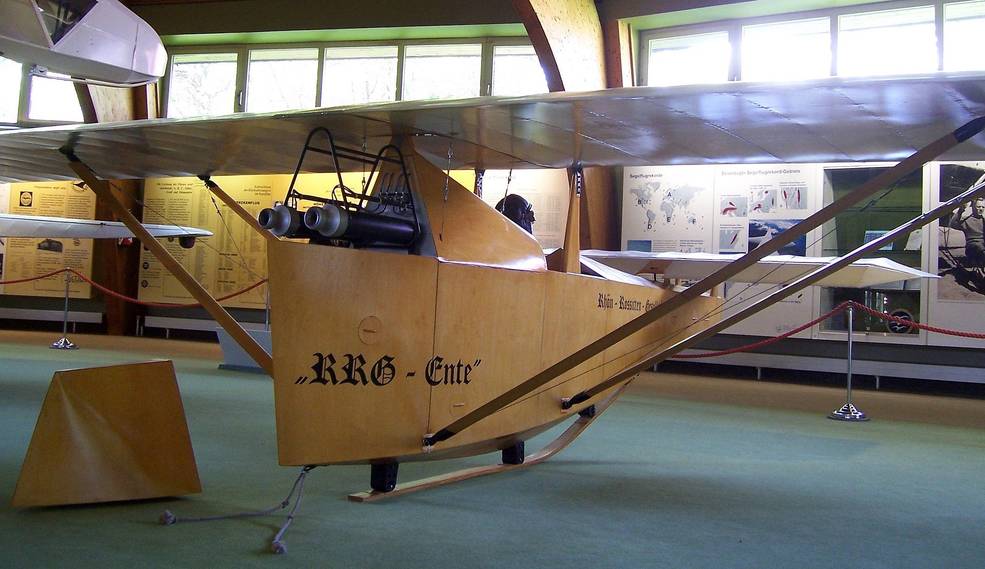 ente_in_glider_museum