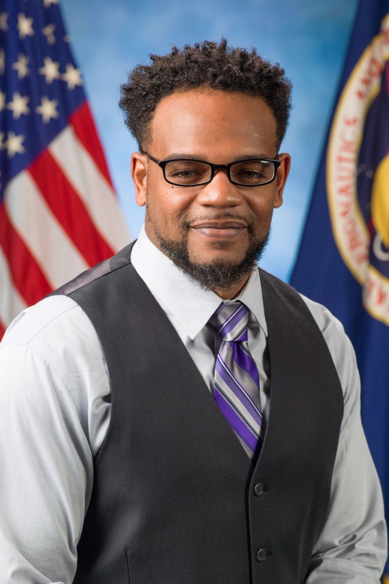 Headshot of Vance Benton
