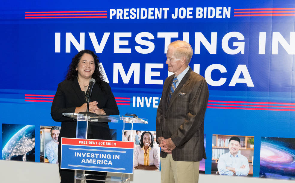 NASA Administrator Bill Nelson and Small Business Administration Administrator Isabella Casillas Guzman at the Investing in America event at NASA Headquarters.