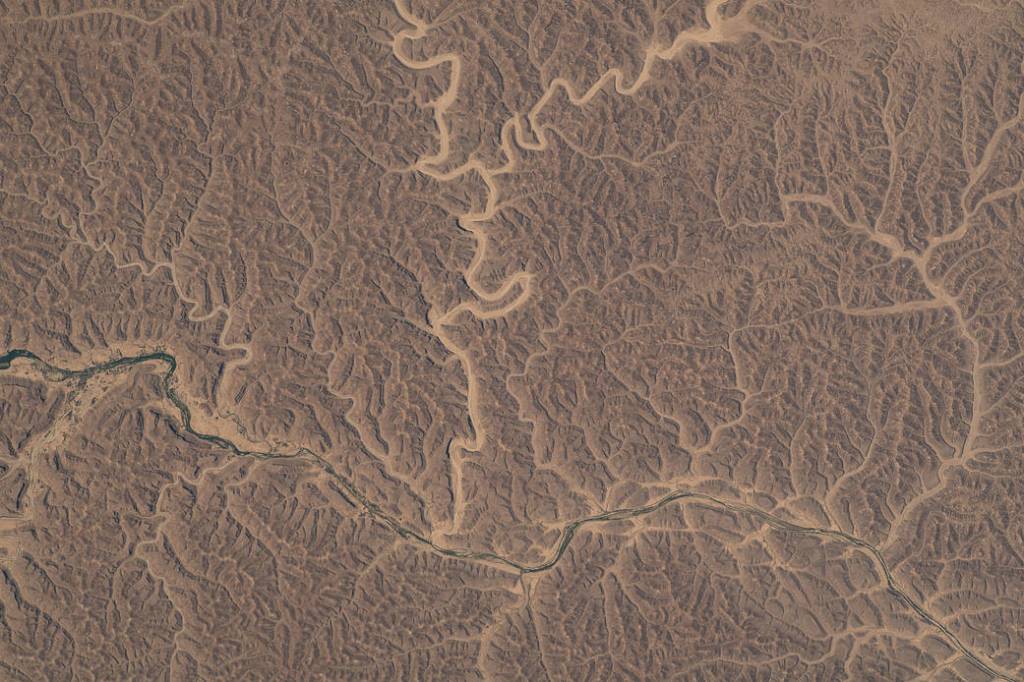 Wadis in the hot desert climate of Yemen