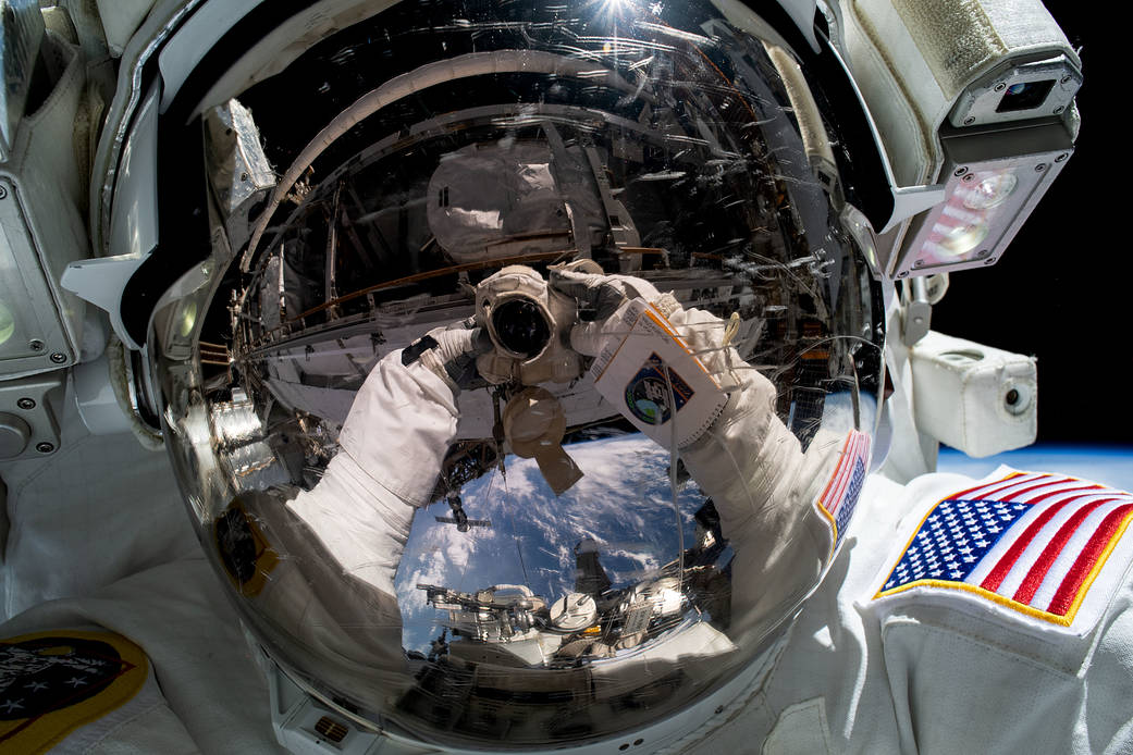 Spacewalker Woody Hoburg takes an out-of-this-world "space-selfie"