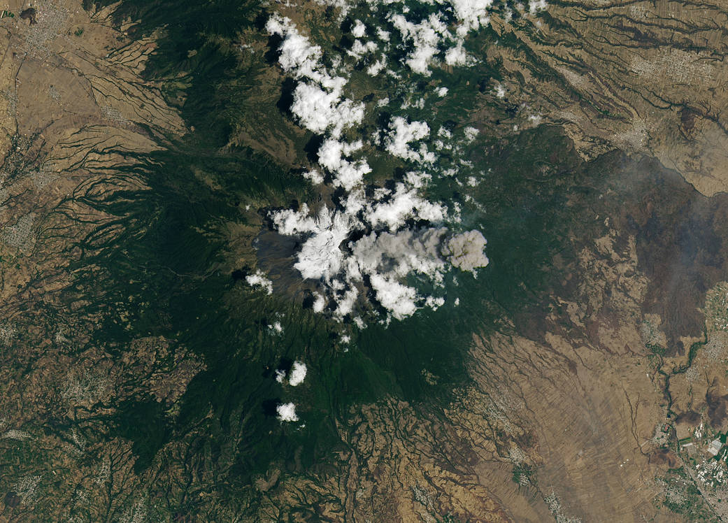 Popocatépetl erupts in this image acquired by Landsat 8 on April 14, 2023.