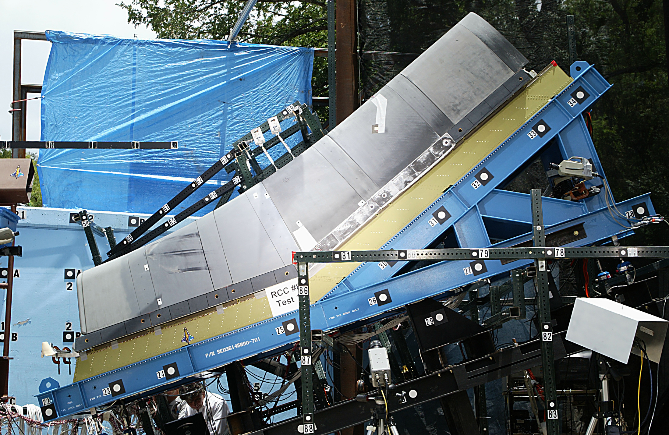 Test article for gathering data about foam impact