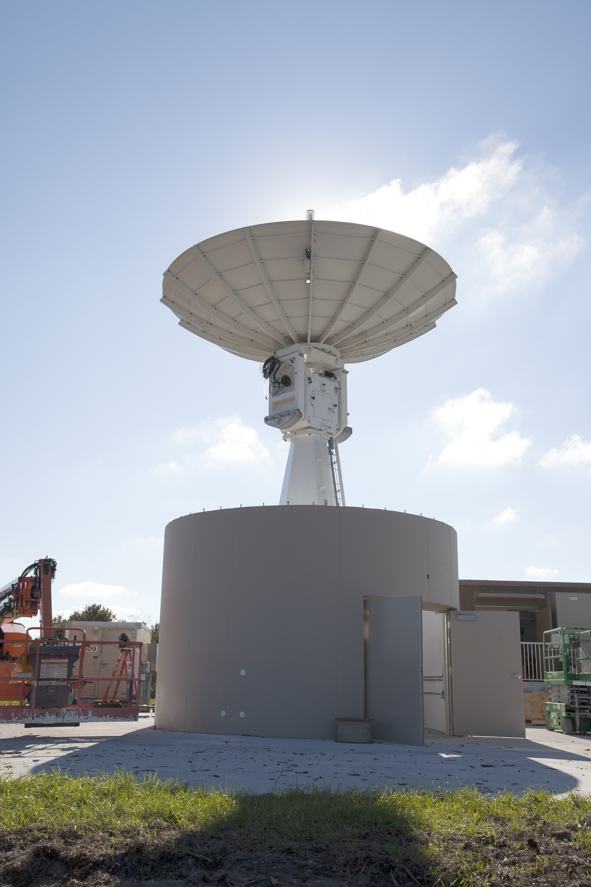 A Near Space Network antenna at Kennedy Space Center, Florida.
