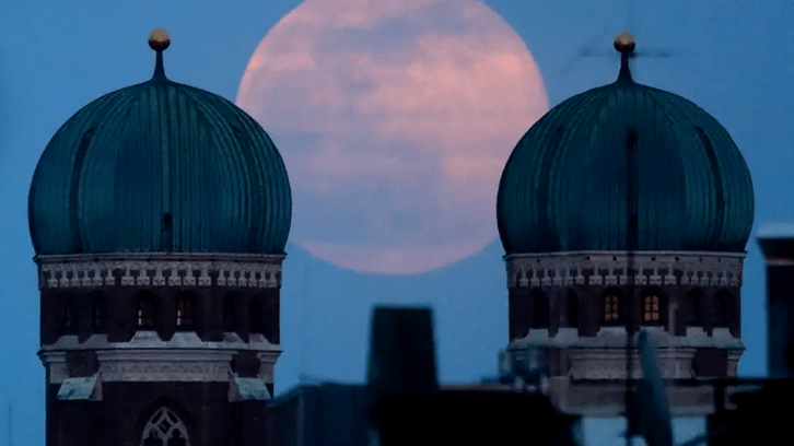 Moon Between Buildings