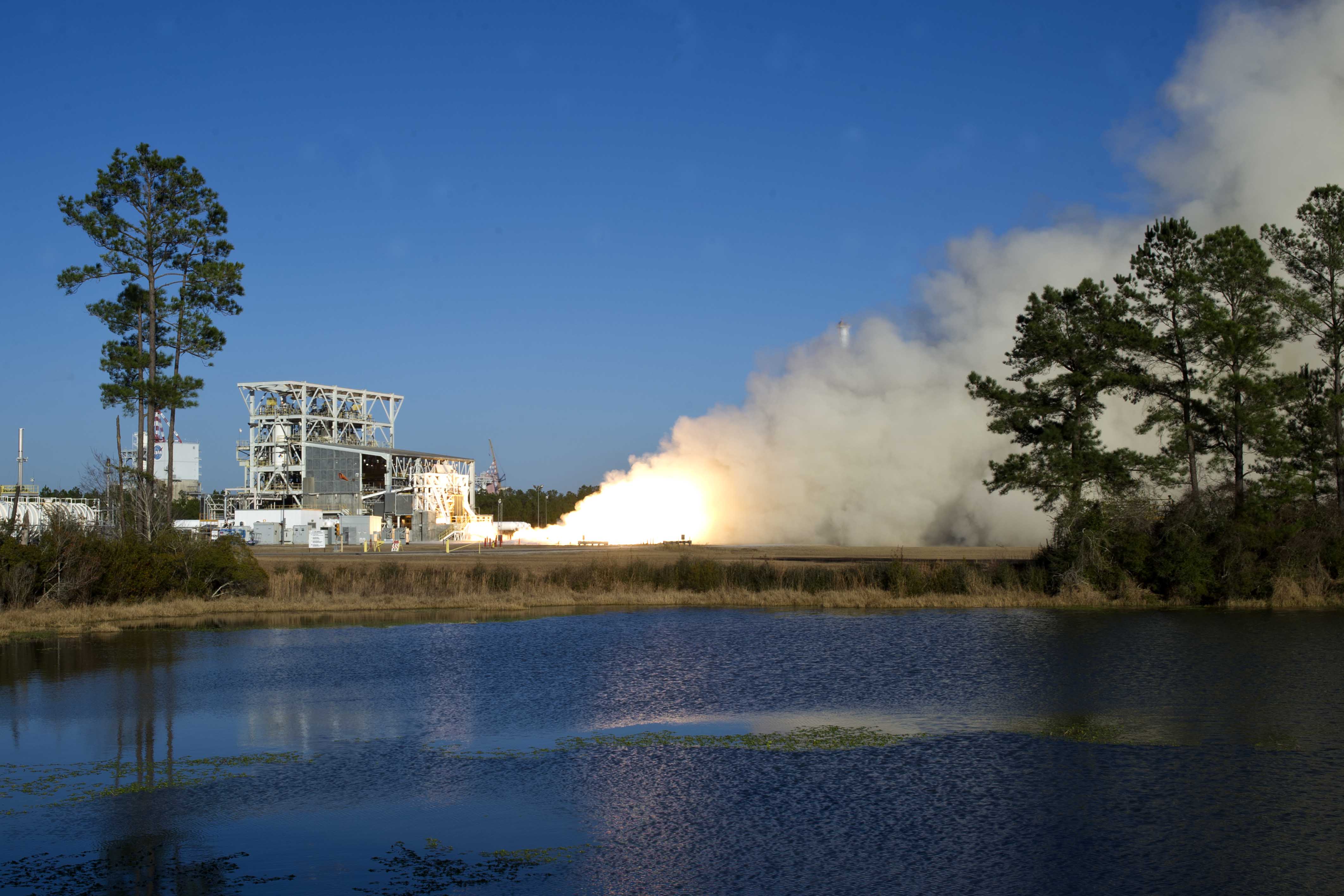 NASA Continues Support of Commercial Spaceflight With Test of AJ26 Engine at Stennis