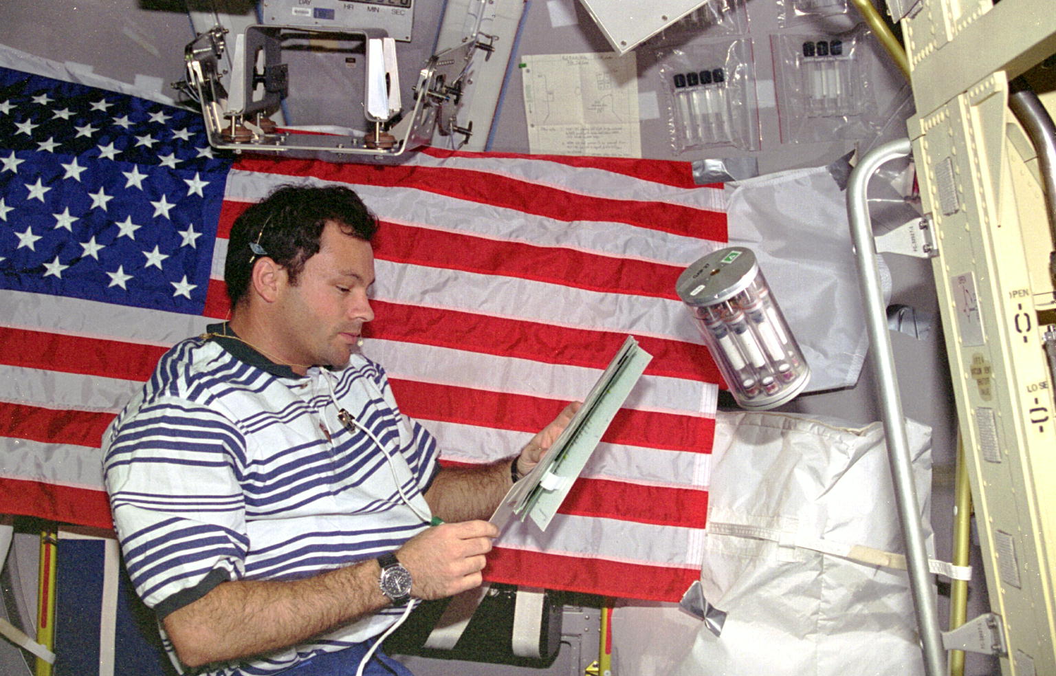 Lopez-Alegria working on biological experiment in the Spacelab module